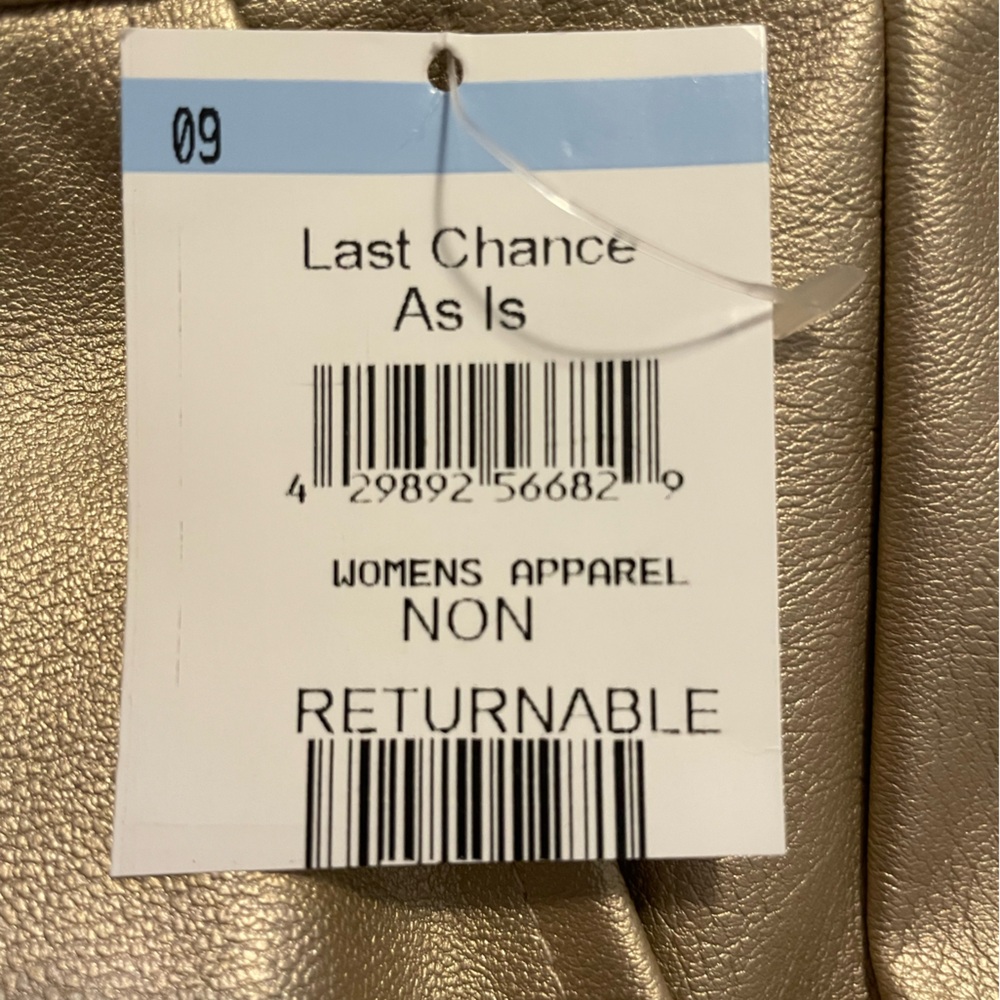 NWT Halogen Faux Leather Suit - 1X Blazer & 14W Pants inseam 26" - Gold Metallic - Picture 11 of 12